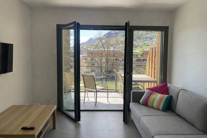 Apartamento entero, Briancon apartment balcony wifi garage in Briançon, Serre Chevalier