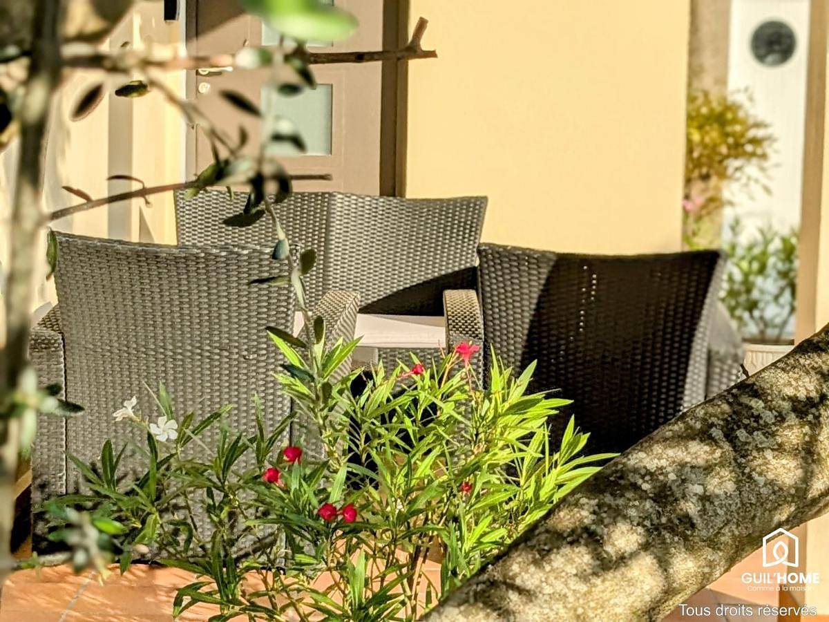 Three-Bedroom Home in Saint-Jean-de-la-Ruelle, Vallée de la Loire