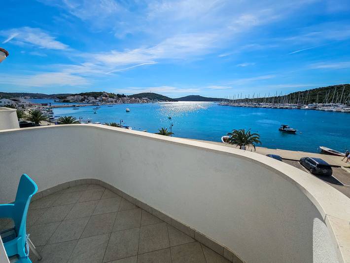 Holiday apartment for 4 people, with terrace - 1