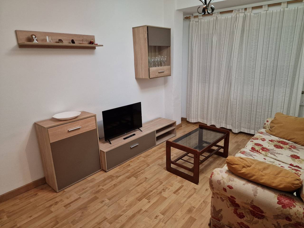 Geheel appartement, 168A Apartamento en el Natahoyo , Gijón in Moreda, Gijón