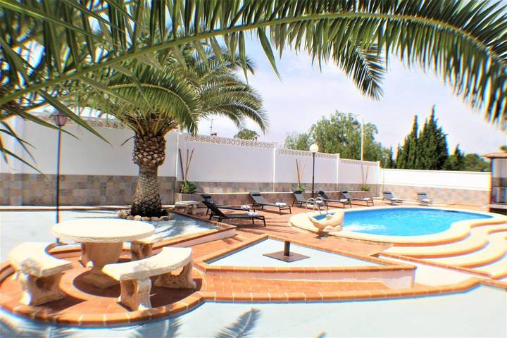 Casa rural para 20 personas, con jardín además de vistas y piscina en Benidorm - 4