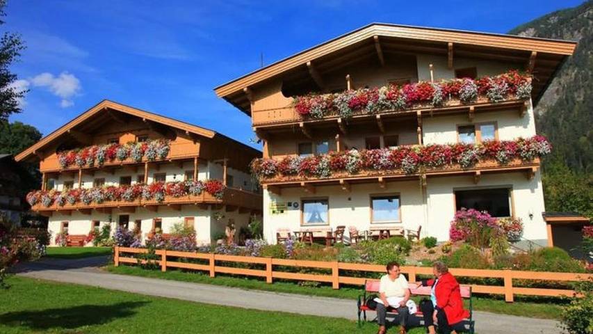 Ferienwohnung für 3 Personen, mit Sauna und Balkon in Pertisau - 3