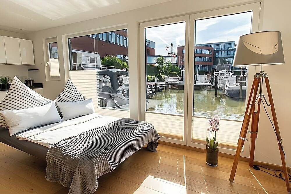 Hausboot Ankerloft - Urlaub auf dem Wasser mitten in Hannover im Yachthafen! in Vahrenwald-List, Hannover