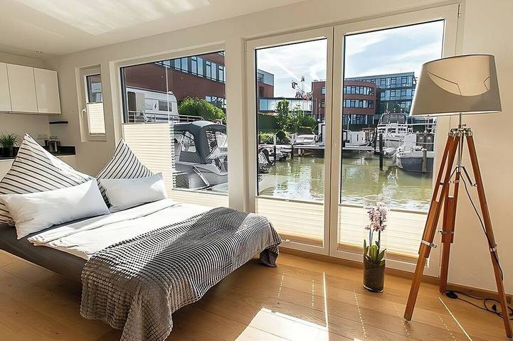 Hausboot für 4 Personen, mit Terrasse in Niedersachsen - 2