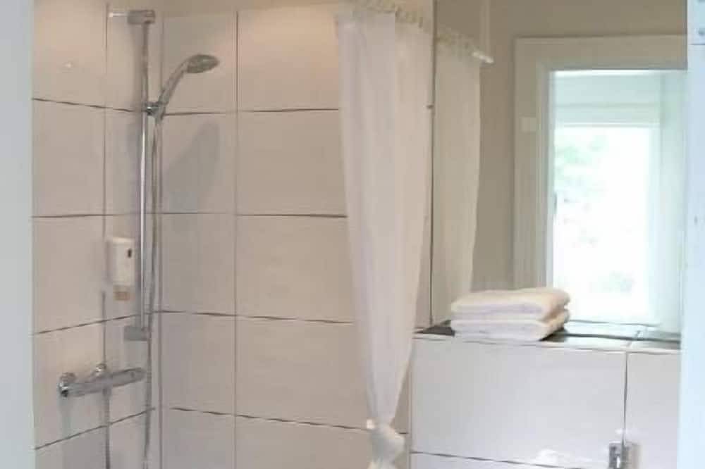 Ganze Wohnung, Apartment im Hotel Insel Pension in Niebüll in Niebüll, Nordfriesland