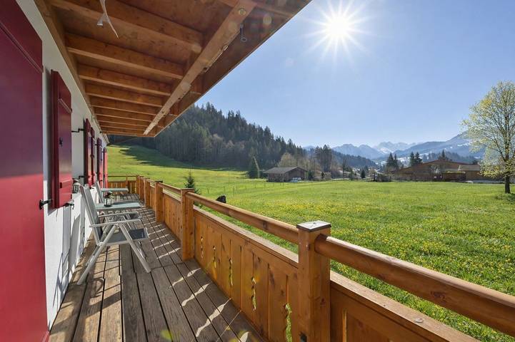 Ferienwohnung für 5 Personen, mit Ausblick und Balkon in Obermaiselstein
