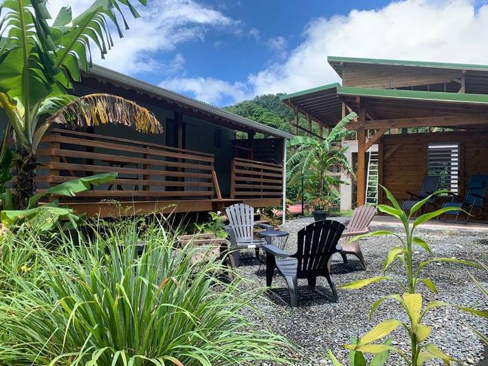 Location de vacances pour 4 personnes, avec vue et balcon, adapté aux familles à Bouillante