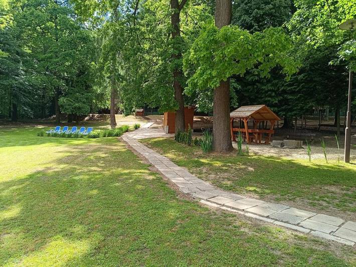 Kemping dla 3 osób, z ogród i sauna oraz jacuzzi w Węgry