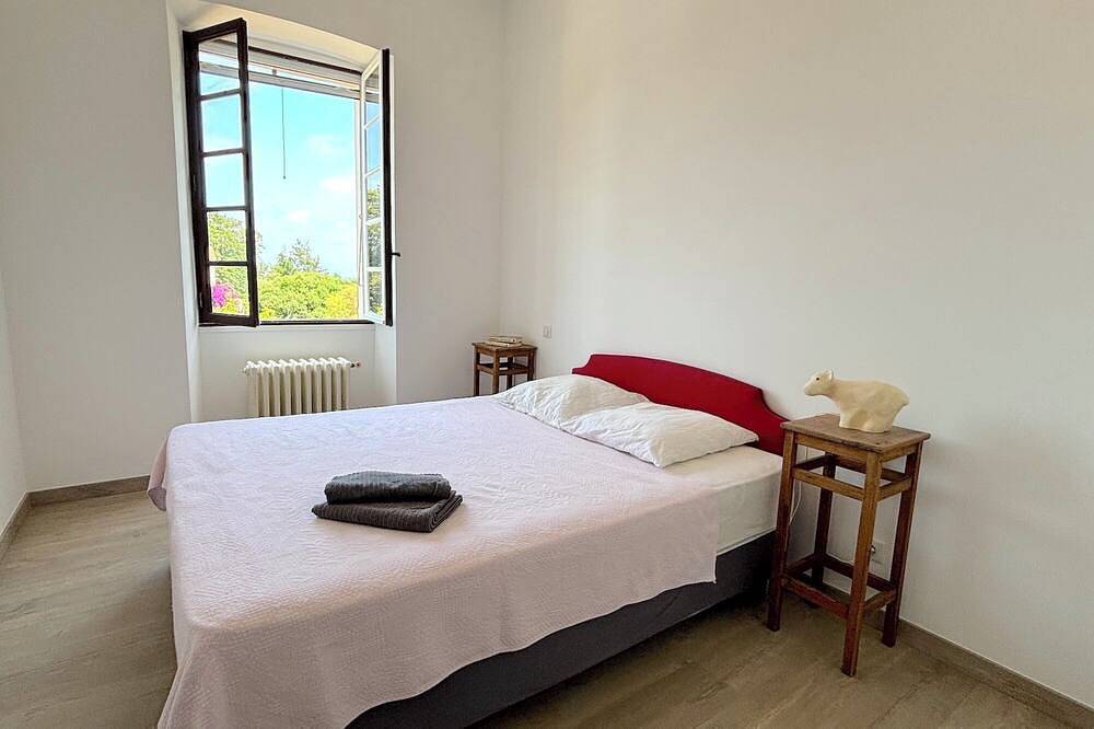 Appartement entier, L'appartement Pianosa in Aléria, Arrondissement de Corte