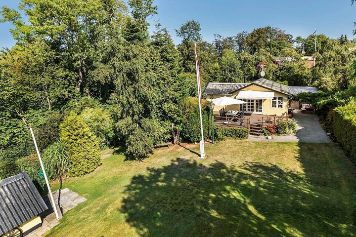 Ferienhaus für 4 Personen, mit Terrasse und Garten in Aakirkeby