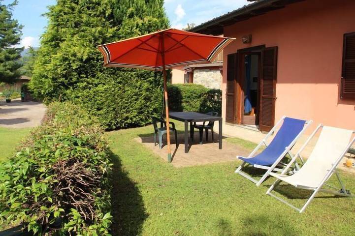 Ferienhaus für 5 Personen, mit Garten und Pool, mit Haustier in Comune di Luino