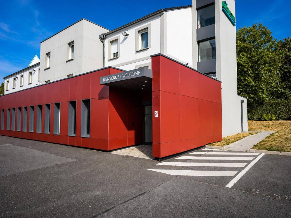 Brit Hotel Confort Roissy Saint-Witz in Saint-Witz, Val-d'Oise