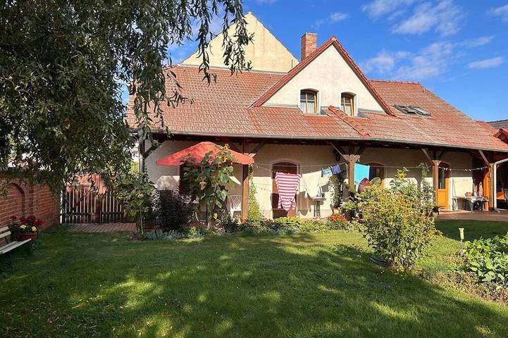 Bauernhof für 4 Personen, mit Terrasse und Garten in 