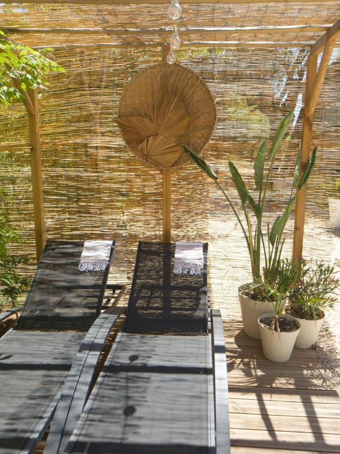 Maison d’hôte pour 3 personnes, avec jardin ainsi que sauna et jacuzzi