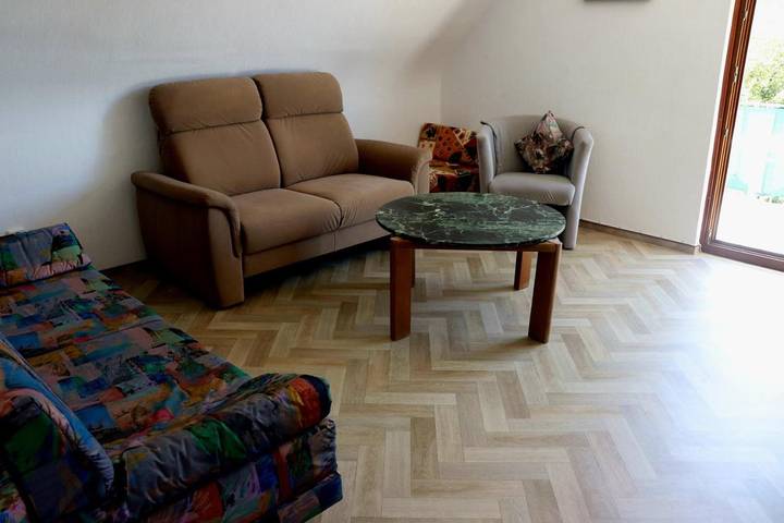 Gîte pour 3 personnes, avec balcon et vue à Bullay - 4