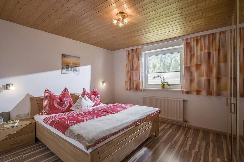 Ganze Wohnung, Ferienhaus Tauerngold - Ferienhaus, Toilette und Bad/Dusche getrennt, 3 Sc in Rauris, Nationalpark Hohe Tauern