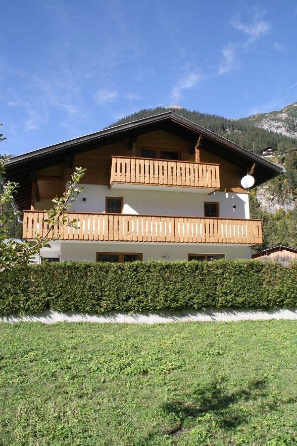 Gîte pour 5 personnes, avec vue et balcon à Steeg - 2