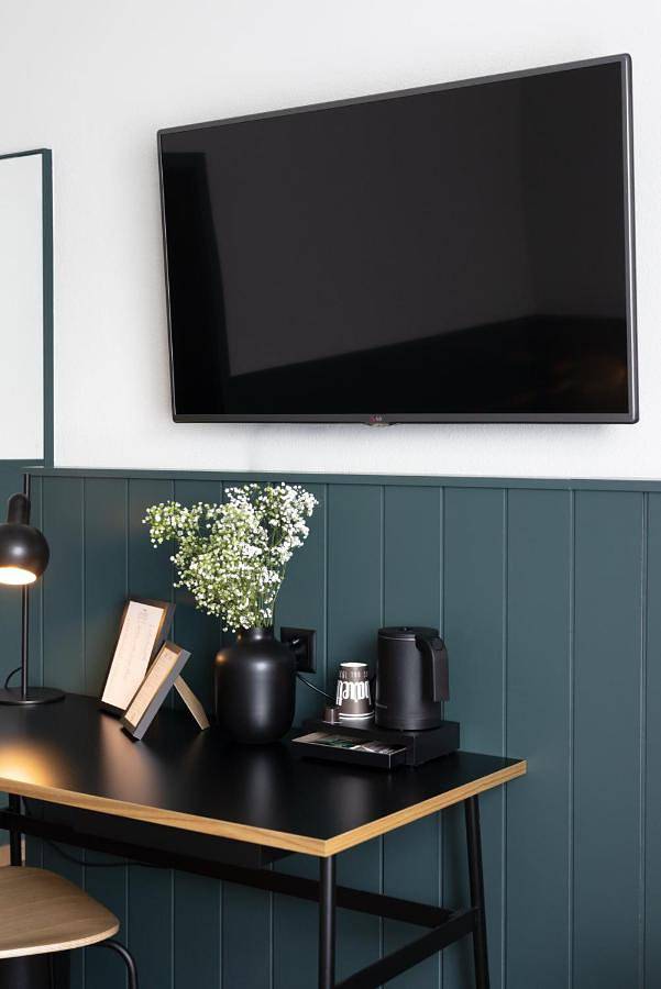 Hôtel pour 2 personnes, avec terrasse, animaux acceptés à Bienne - 3