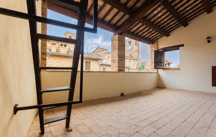 Ferienhaus für 6 Personen mit Terrasse in Sarnano, Nationalpark Monti Sibillini