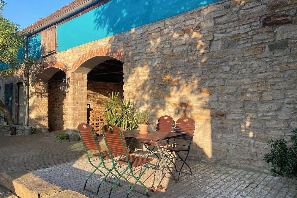 Ganze Wohnung, Fewo im Hofgohlis zwischen Dresden, Radebeul und Meißen direkt am Elbradweg in Cossebaude, Dresden