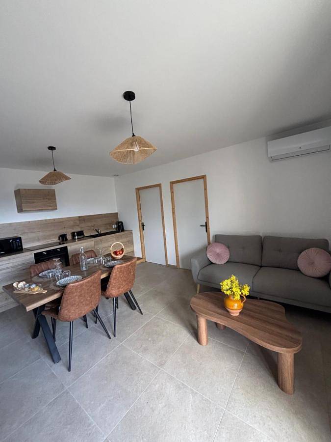 Appartement de vacances pour 4 personnes, avec jardin et vue