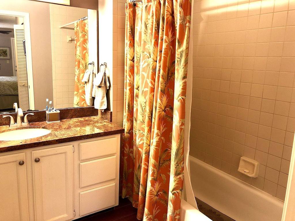 Ganze Wohnung, Bob's Beach Condo in Bella Vista am Jupiter Strand! in Jupiter, Palm Beach County