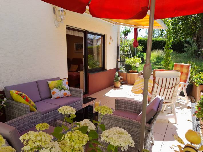 Ferienwohnung für 2 Personen, mit Sauna und Garten, kinderfreundlich