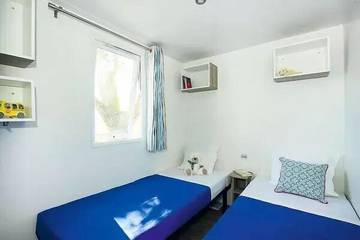 Camping pour 4 Personnes dans Ivry-la-Bataille, Région d'Évreux, Photo 1