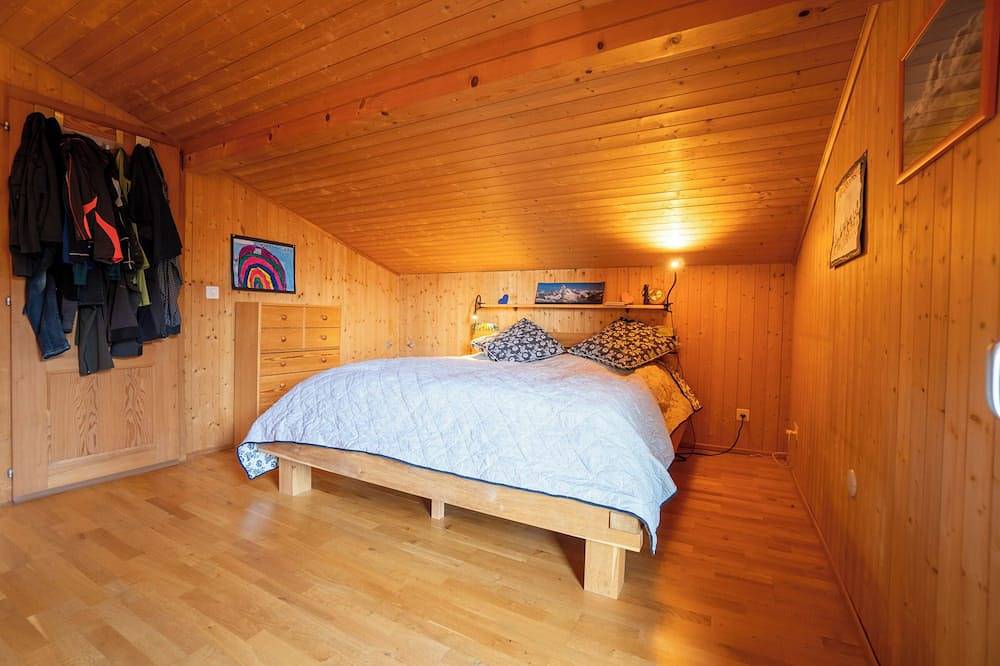 Joli chalet rénové se situant en dessous de la Barboleuse, à Gryon dans un endroit calme entouré de in Gryon, Alpes Vaudoises