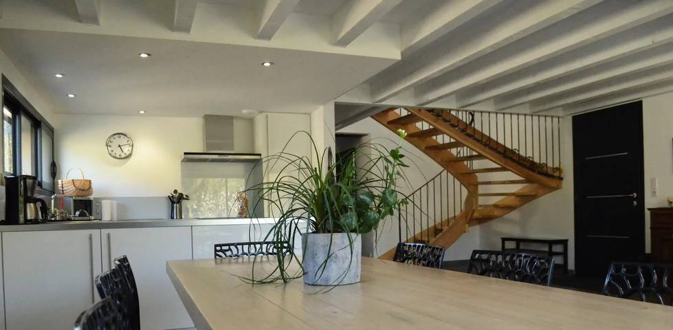 Gîte pour 7 personnes, avec piscine et jardin à Barjac (Lozère) - 3