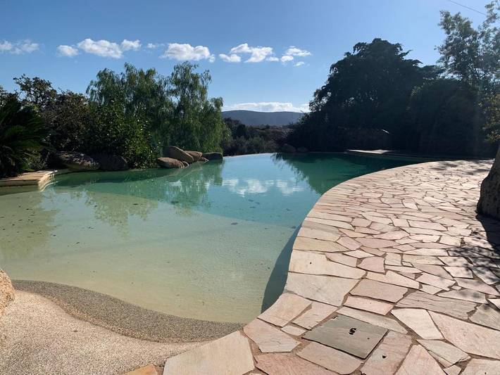 Chambre d’hôte pour 3 personnes, avec vue et sauna ainsi que piscine et jardin en Corse-du-Sud - 4