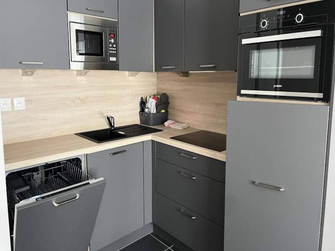 Appartement entier, Appartement près des pistes avec accès à la piscine in Gourette, Eaux-Bonnes