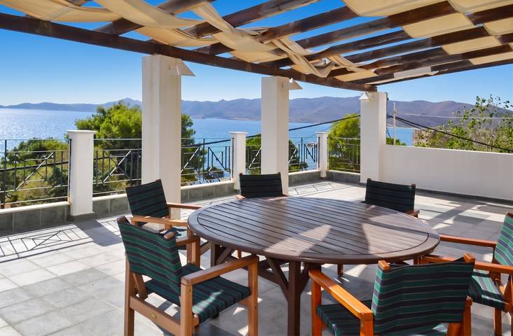 Villa for 12 people, with terrace and balcony/terrace - 1