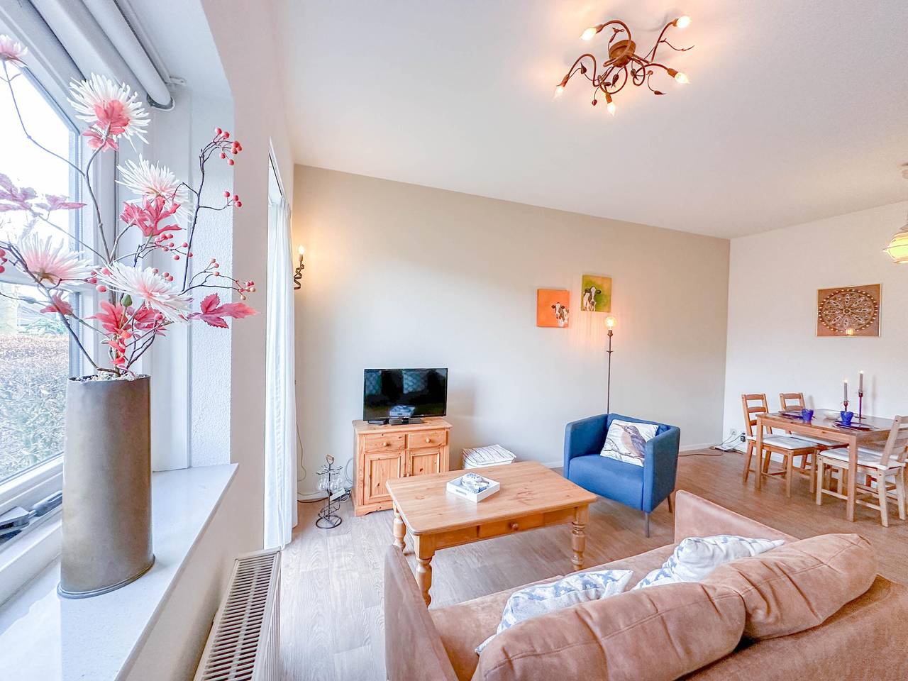Geheel appartement, Fijn appartement op de begane grond met tuin in Drimmelen, Nationaal Park De Biesbosch