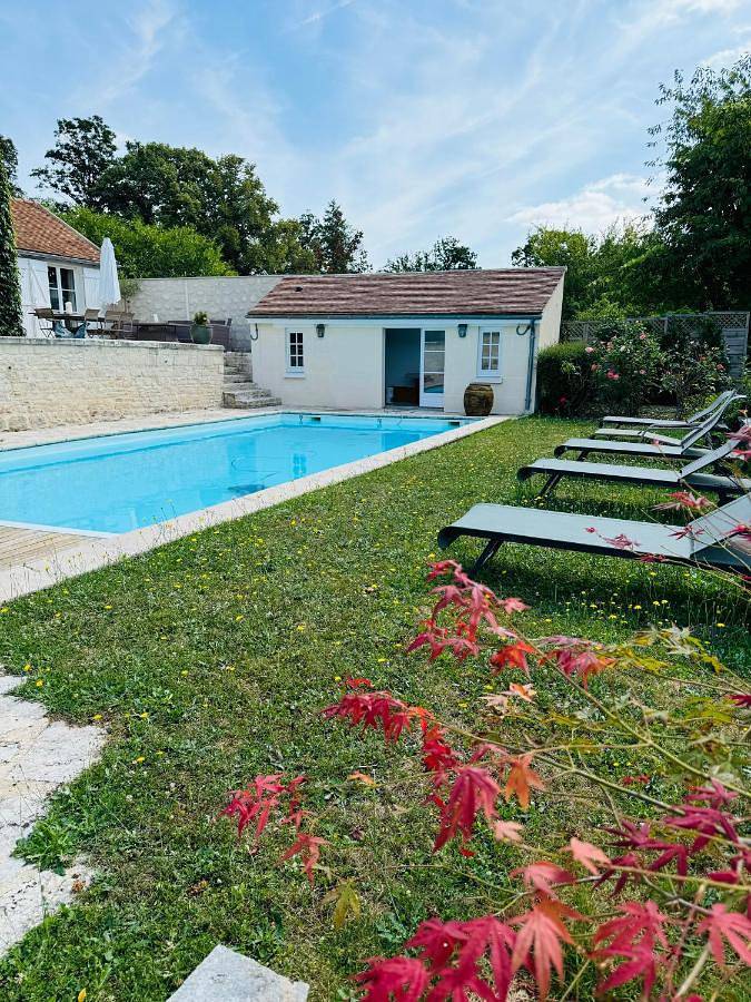 Three-Bedroom Villa in Apremont (Oise), Oise