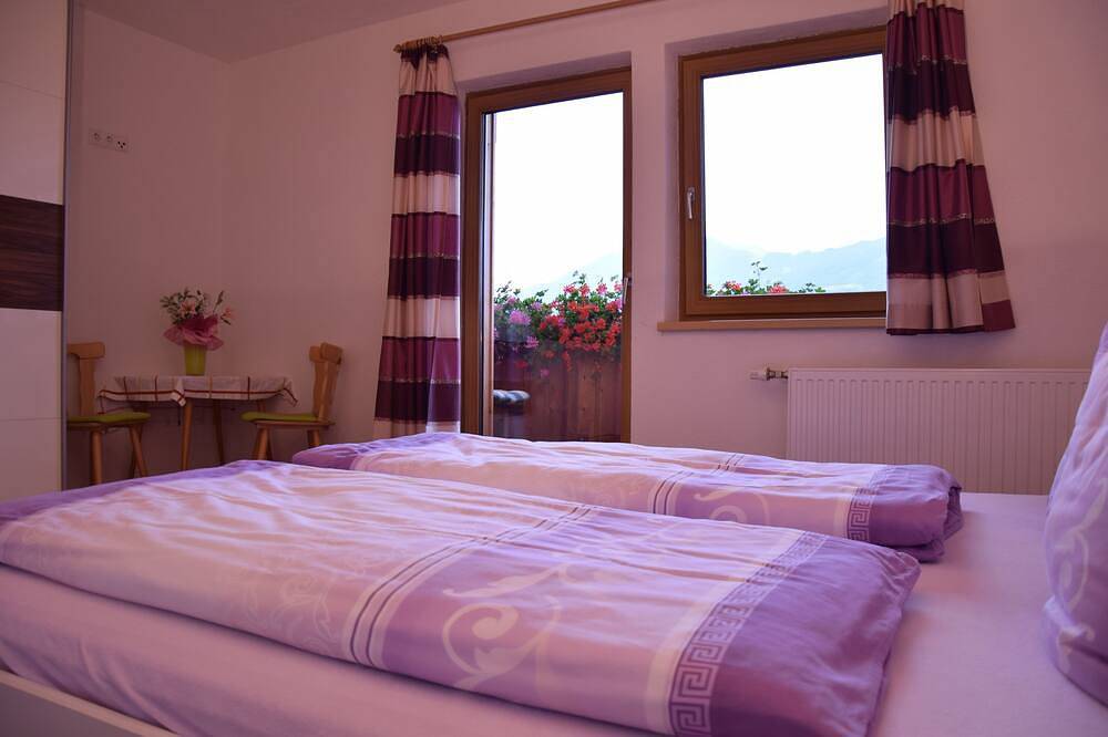 Ganze Wohnung, Urlaub auf der Sonnenseite- Wohnung Zillertal in Hart im Zillertal, Bezirk Schwaz