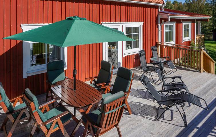 Ferienhaus für 6 Personen, mit Terrasse und Garten sowie Sauna in Ödeshög - 3