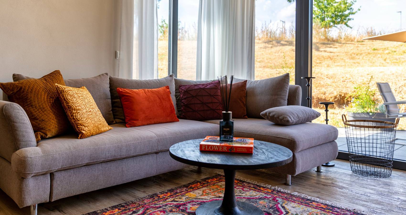 Geheel vakantieappartement, Vakantieappartement voor 6 personen met terras in Maikammer, Landkreis Südliche Weinstraße