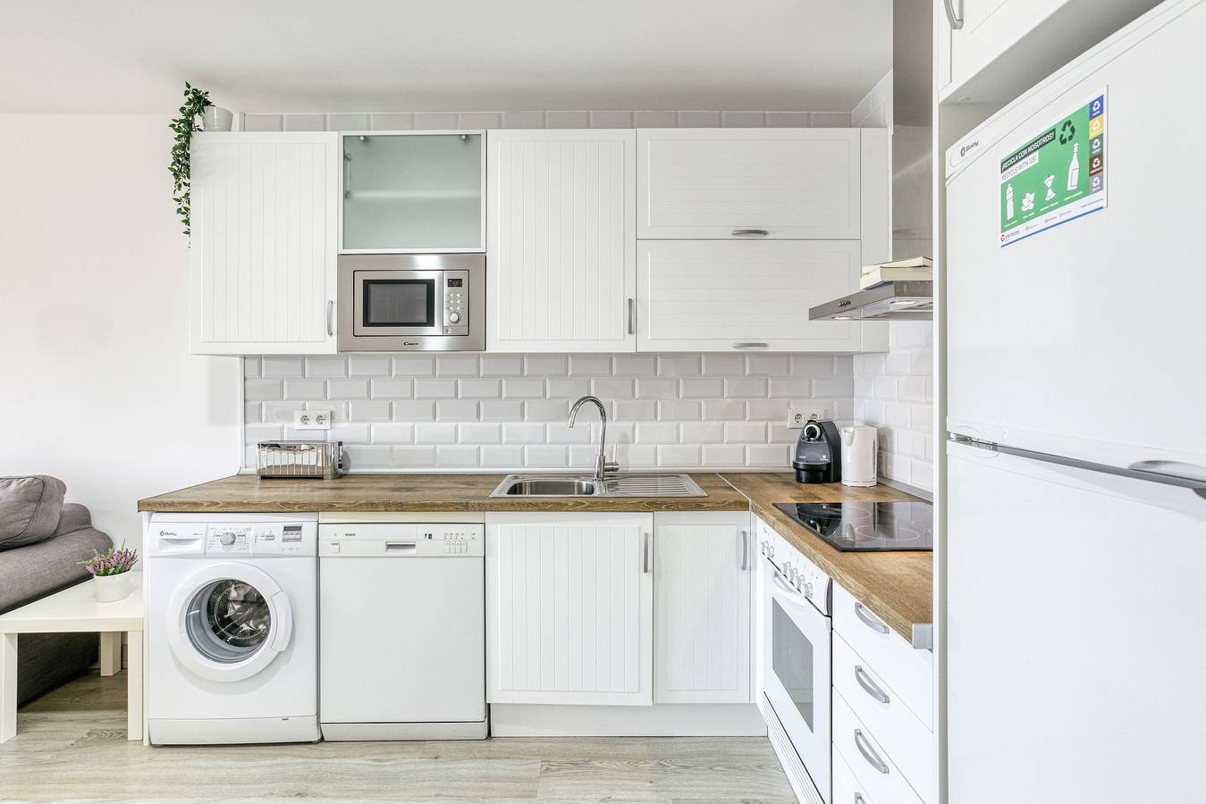 Ganze Wohnung, Ferienwohnung 'Lago Sant Mauricio' mit Gemeinschaftspool, Wlan und Klimaanlage in Empuriabrava, Oberampurien