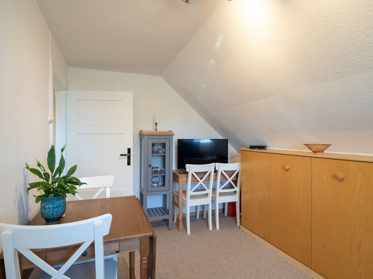 Ganze Wohnung, Einfache Ferienwohnung direkt im alten Inseldorf.  Hier können Sie mit Hund in Spiekeroog