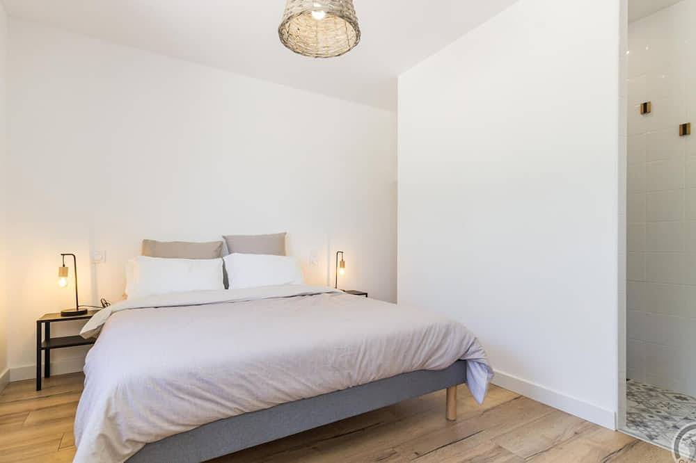 Casa en Pontorson con Wifi, aparcamiento, cerca del Mont St-Michel in Ardevon, Pontorson