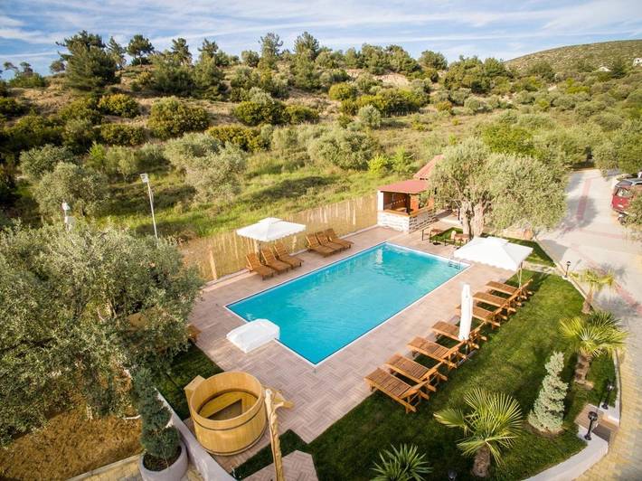Appartement de vacances pour 3 personnes, avec Balcon et Terrasse ainsi que Jardin et Piscine