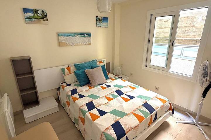 Ganze Wohnung, Salou sehr schöne klimatisierte Wohnung 1. Linie Meer, Wi-Fi, direkter Zugang zum Meer, Garage in Salou, Costa Dorada