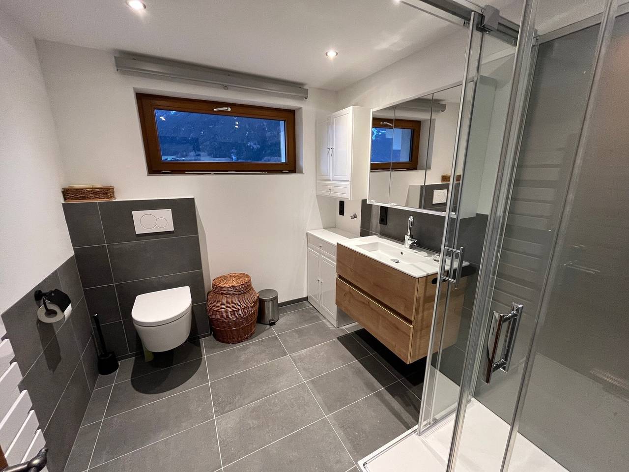Ganze Wohnung, Ferienwohnung Serlesblick mit direktem Zugang zur Skipiste, Wlan und Terrasse in Stubaier Alpen, Mieders