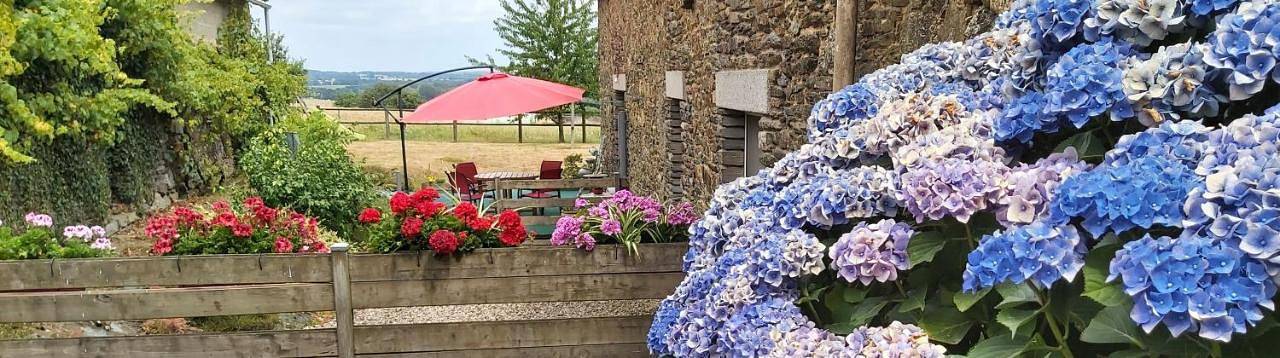 Location de vacances pour 2 personnes, avec vue et jardin, adapté aux familles à Saint-Congard - 2