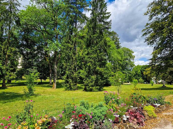 Hôtel pour 2 personnes, avec jardin dans Thermes de Contrexéville - 4