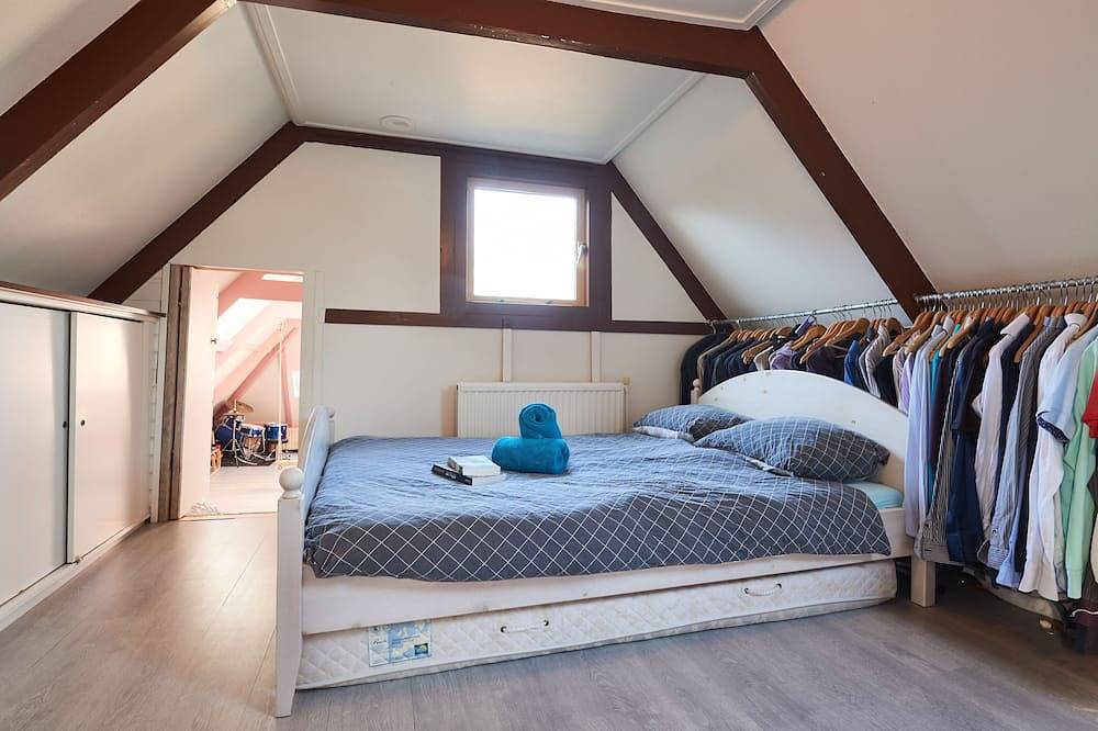 Dutch family house in Edam (20 min from Amsterdam) in Edam, Markermeer