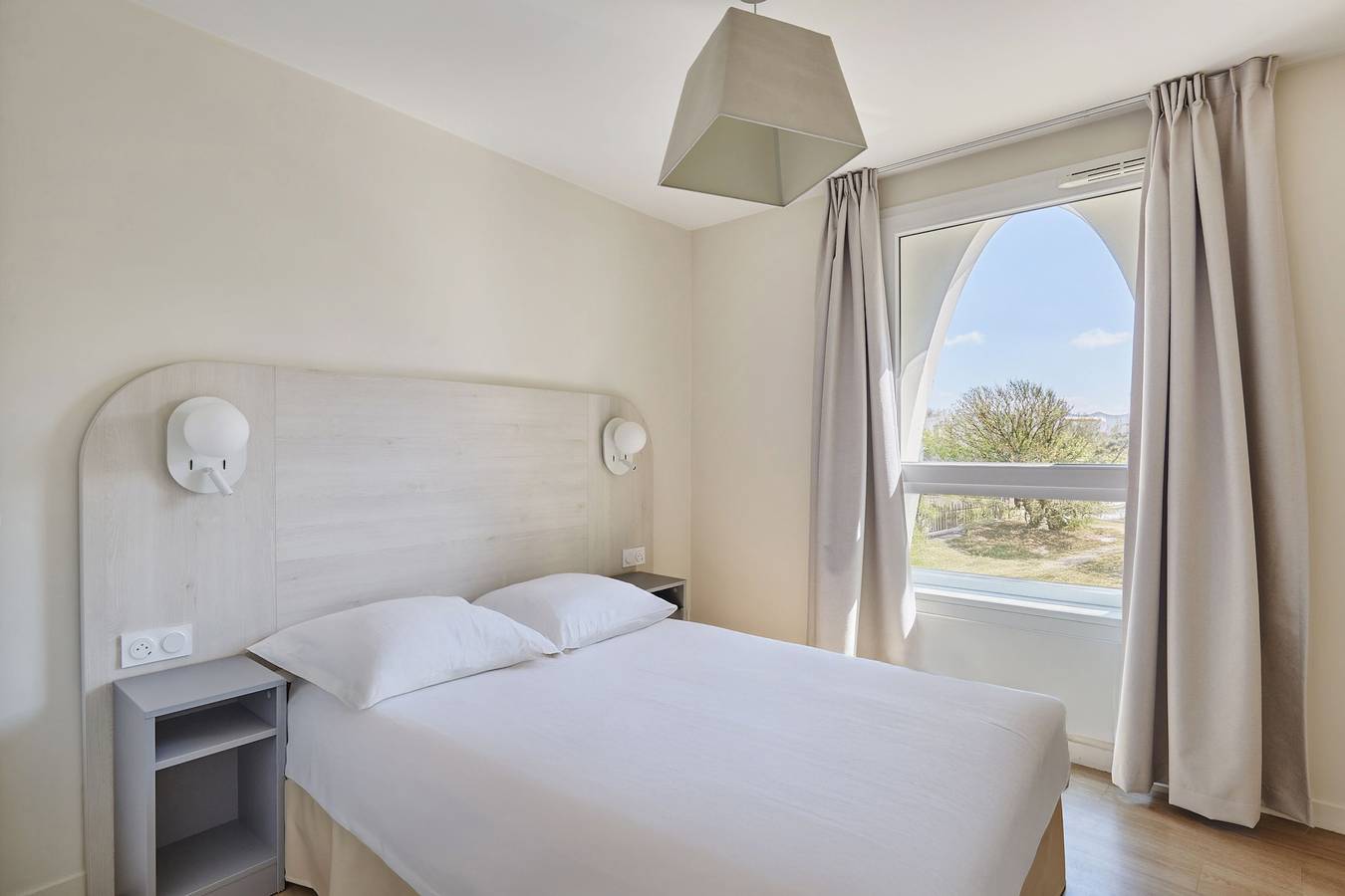 Appartement entier, Appartement de vacances pour 5 personnes avec piscine in La Grande-Motte, Côte méditerranéenne (France)