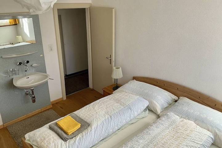 Ganze Wohnung, Casa Fasciati Appartement/Fewo, Dusche, Wc, 2 Schlafräume in Bivio (Graubünden), Surses
