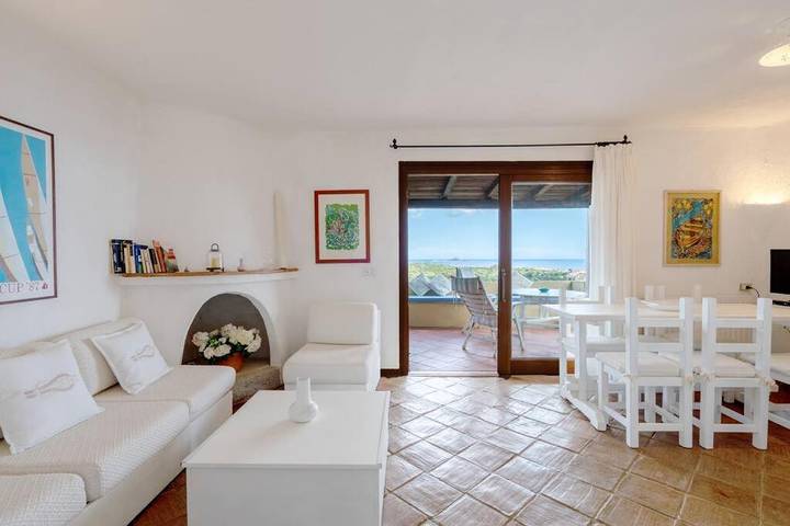 Appartement de vacances pour 4 personnes, avec balcon et jardin ainsi que vue et vue sur l’océan